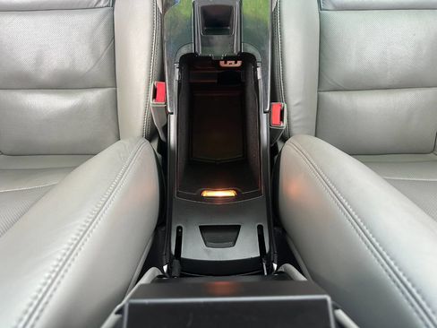 Used 2017 Cadillac XTS Luxury image 27