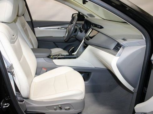 Certified 2024 Cadillac XT5 Premium Luxury image 14