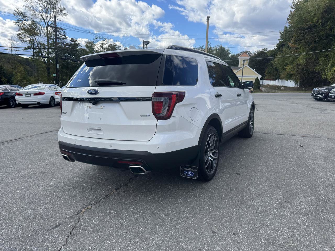 Used 2016 Ford Explorer Sport w/ Equipment Group 401A AWD/4WD image 10