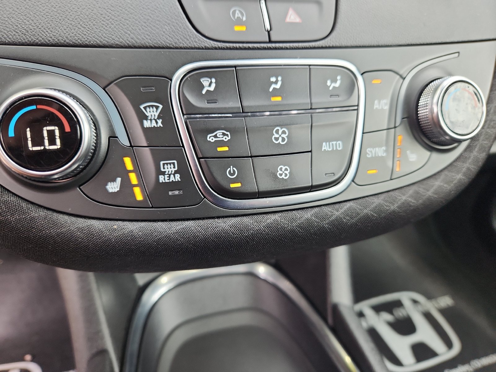 Used 2025 Chevrolet Malibu LT FWD image 22