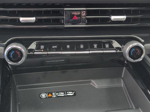 New 2026 Chevrolet Suburban RST image 22