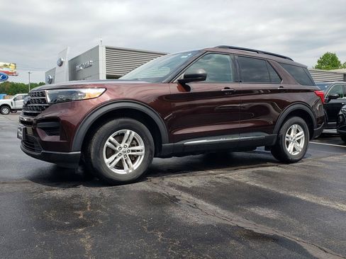 Used 2020 Ford Explorer XLT w/ Comfort Package AWD/4WD image 1