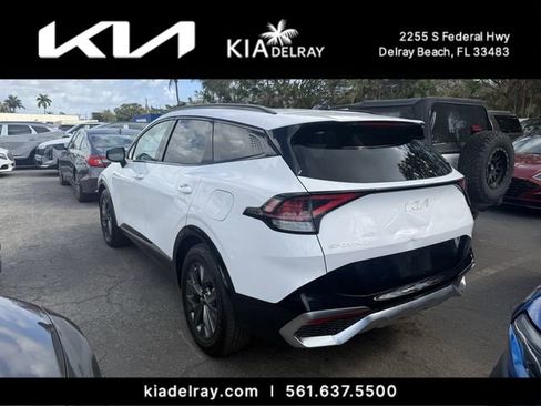 Used 2022 Kia Sorento S image 4