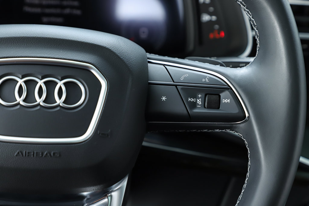 Used 2025 Audi Q7 3.0T Premium Plus w/ Premium Plus Package AWD/4WD image 68