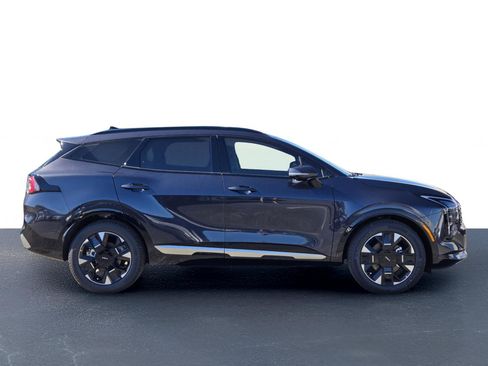 New 2026 Kia Sportage SX FWD image 6