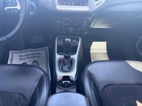 Used 2020 Jeep Compass Latitude FWD image 15