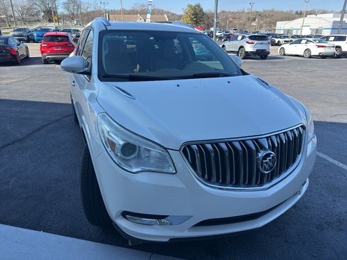 Used 2015 Buick Enclave Premium image 10
