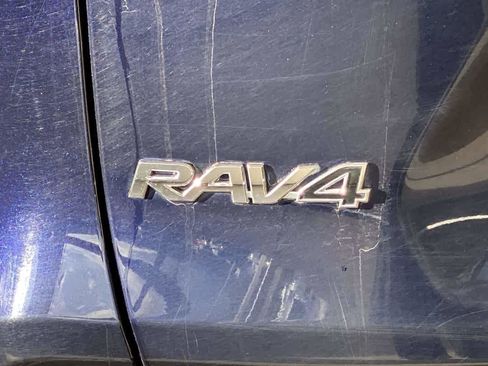 Certified 2025 Toyota RAV4 XLE AWD/4WD image 11