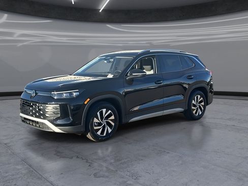 Certified 2026 Volkswagen Tiguan S FWD image 3