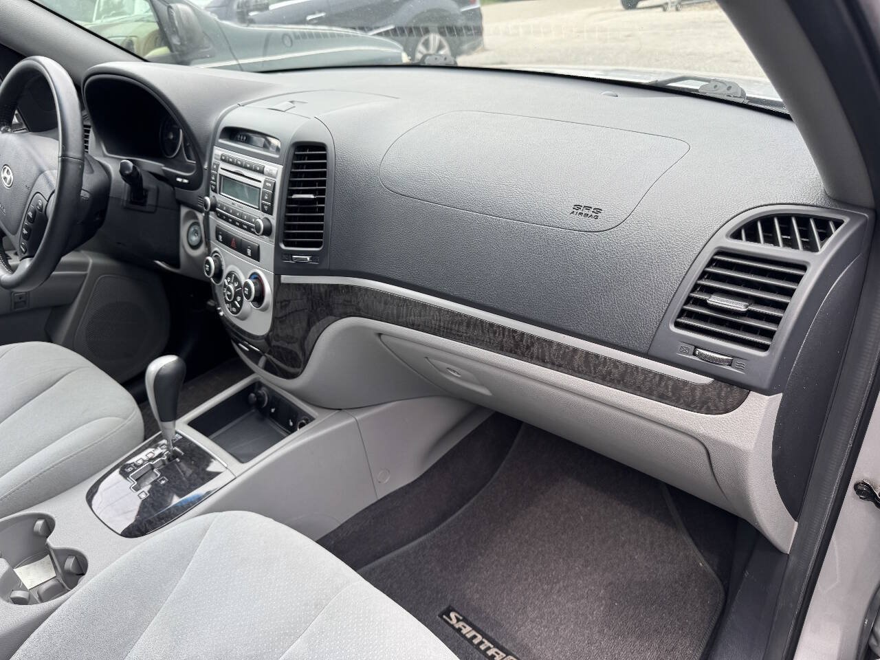 Used 2008 Hyundai Santa Fe GLS FWD image 15
