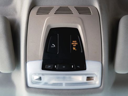 Used 2015 BMW i3 w/ Range Extender image 37