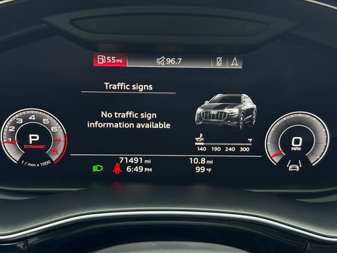 Used 2019 Audi Q8 Premium Plus w/ Premium Plus AWD/4WD image 22