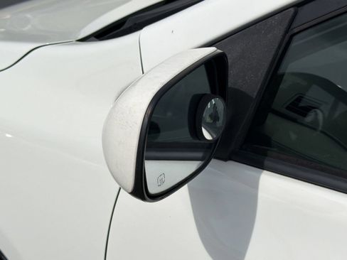 Used 2011 Toyota Corolla LE FWD image 26