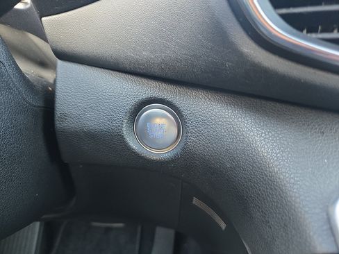 Certified 2023 Hyundai Santa Fe SEL FWD image 16