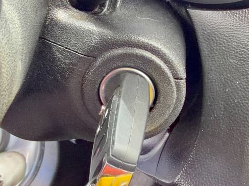 Used 2017 Chevrolet Equinox LS FWD image 27
