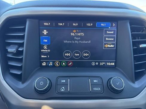 Used 2021 GMC Acadia Denali w/ Denali Technology Package image 24