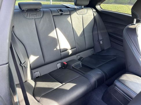 Used 2018 BMW M2 RWD image 21