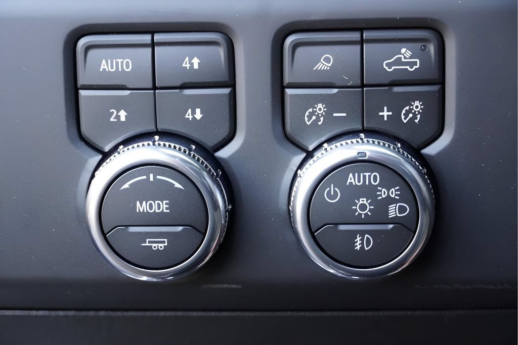 New 2026 GMC Sierra 2500 AT4 w/ AT4 Premium Plus Package AWD/4WD image 15