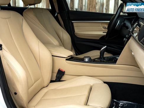 Used 2017 BMW 330i xDrive Wagon image 24