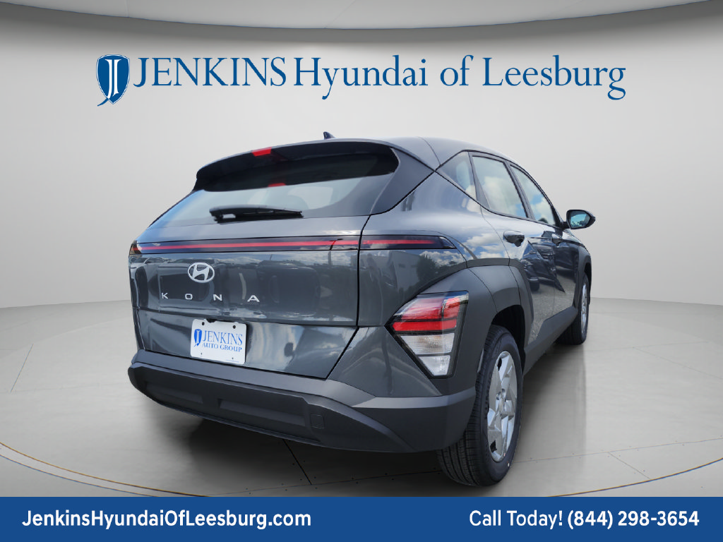 New 2027 Hyundai Kona SE FWD image 5