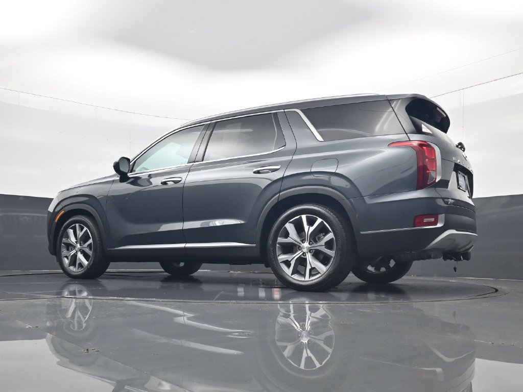 Certified 2022 Hyundai Palisade SEL w/ Premium Package AWD/4WD image 29