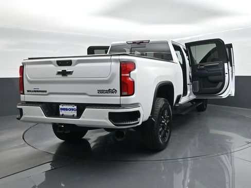 Used 2024 Chevrolet Silverado 3500 High Country w/ High Country Premium Package AWD/4WD image 68