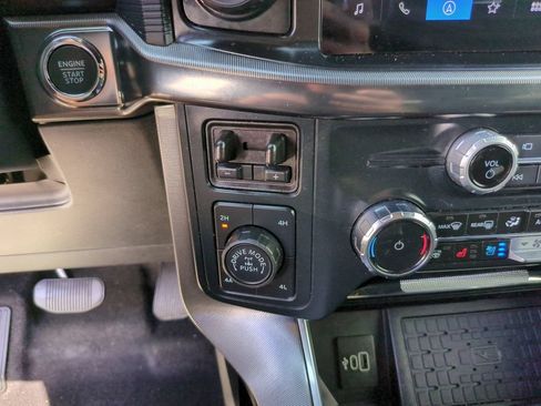 Certified 2025 Ford F150 Platinum w/ Equipment Group 702A High AWD/4WD image 27
