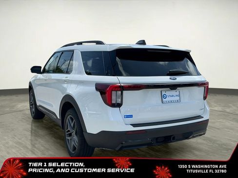 Used 2025 Ford Explorer ST-Line w/ ST-Line Street Pack AWD/4WD image 5