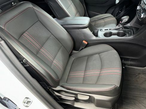 Certified 2022 Chevrolet Equinox RS w/ LPO, Floor Liner Package image 33