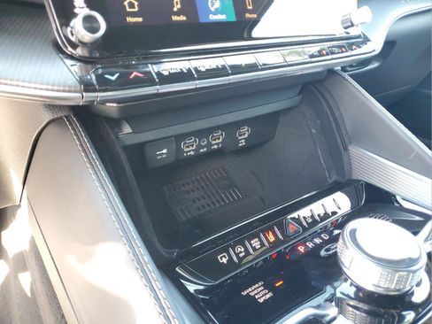 New 2026 Jeep Grand Wagoneer Summit image 22