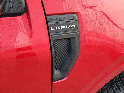 Used 2022 Ford Maverick Lariat w/ Lariat Luxury Package image 8
