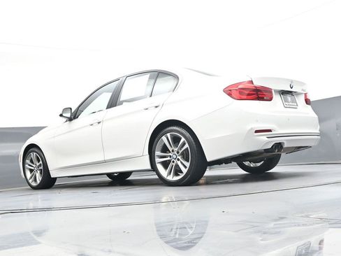 Used 2017 BMW 330i Sedan RWD image 37