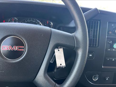 Certified 2025 GMC Savana 2500 w/ Driver Convenience Package RWD image 21