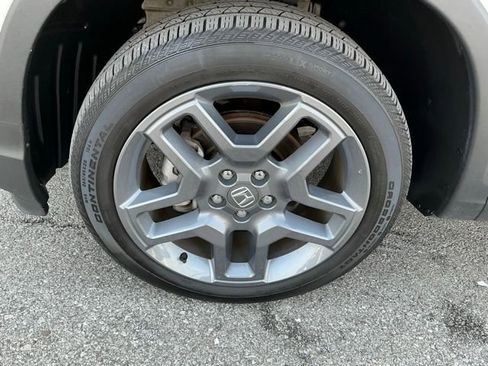 Used 2023 Honda Passport EX-L image 9