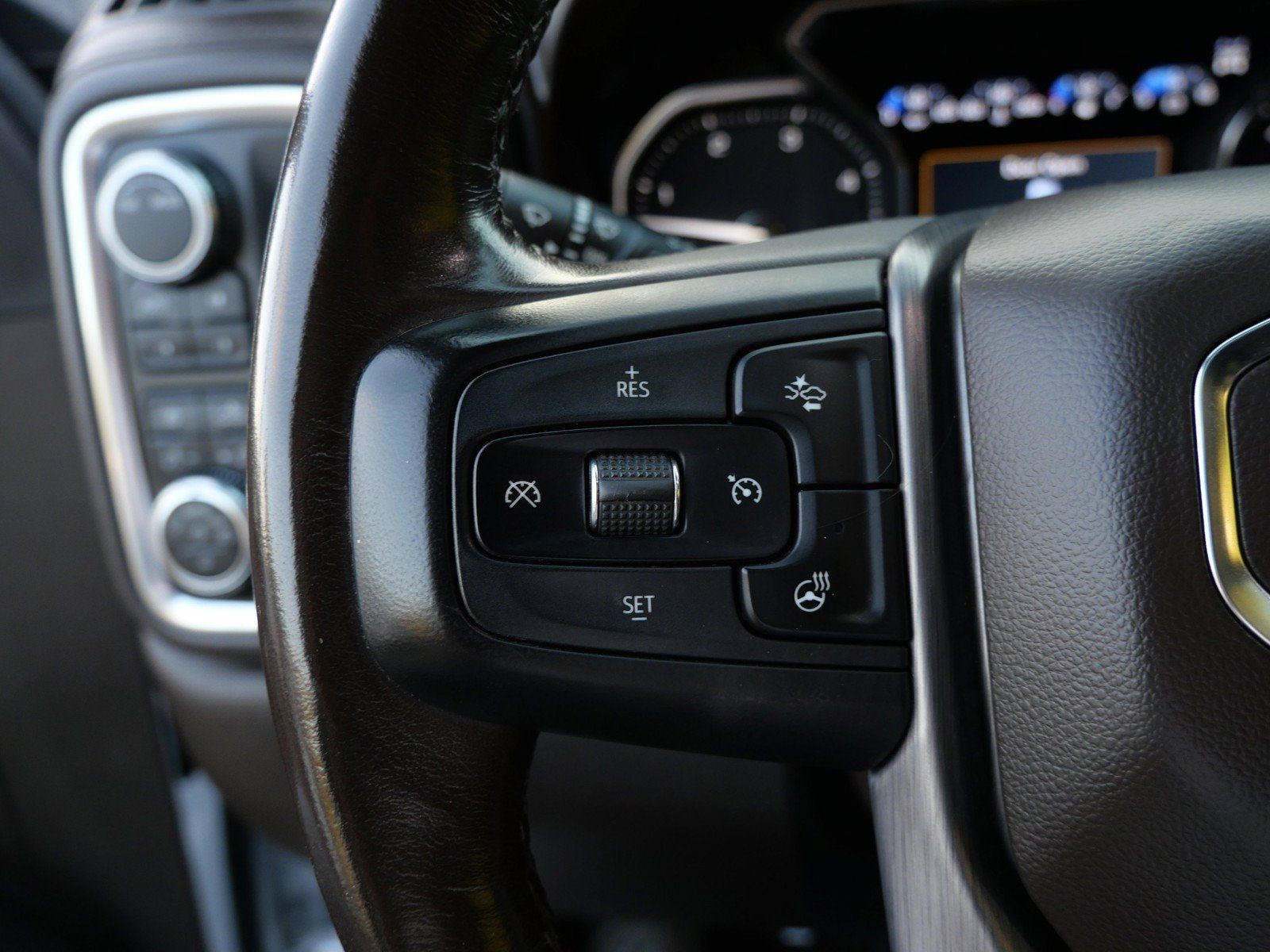 Used 2020 GMC Sierra 2500 Denali AWD/4WD image 30