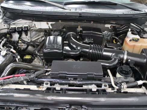 Used 2010 Ford F150 Lariat image 27