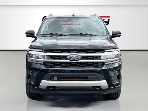Used 2023 Ford Expedition XLT AWD/4WD image 2