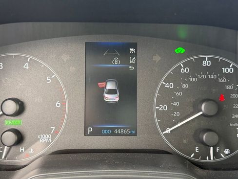 Used 2024 Toyota Corolla LE AWD/4WD image 22