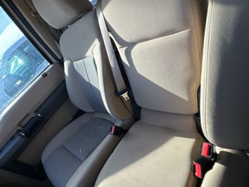 Used 2011 Ford F250 XLT w/ Chrome Pkg image 10