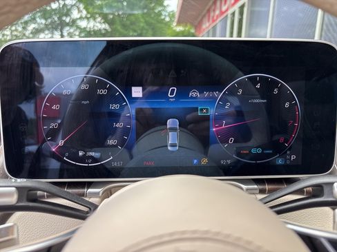 Used 2022 Mercedes-Benz S 580 4MATIC Sedan image 38