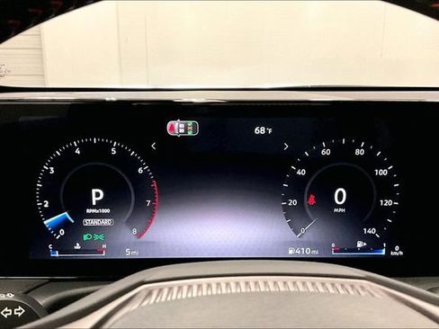New 2026 Nissan Sentra SR FWD image 24