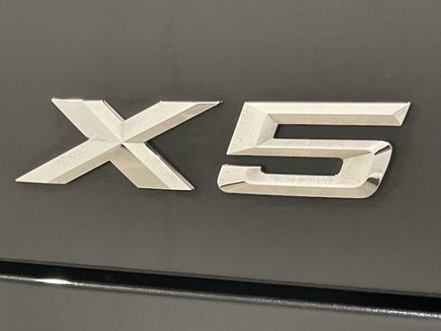 Used 2024 BMW X5 xDrive40i w/ Premium Package image 24