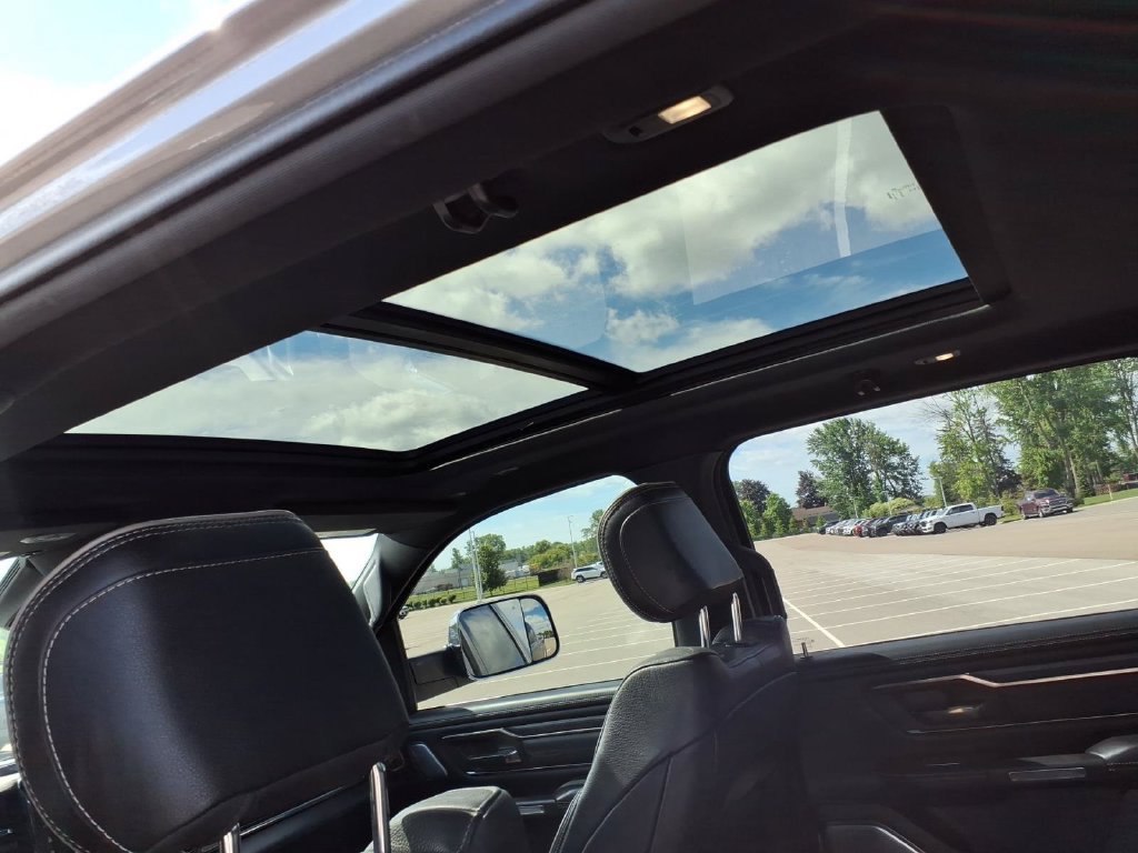 Used 2019 RAM 1500 Limited AWD/4WD image 8