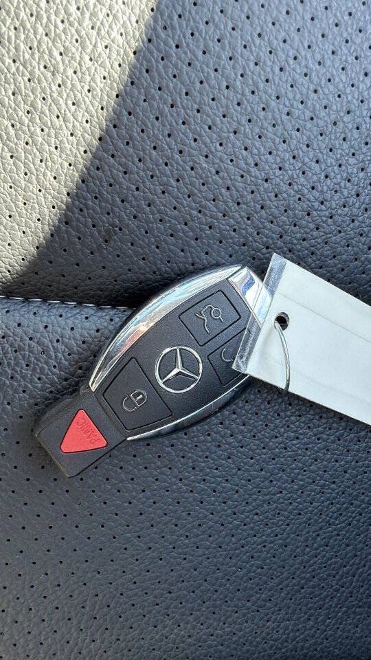 Used 2016 Mercedes-Benz C 300 4MATIC Sedan image 35