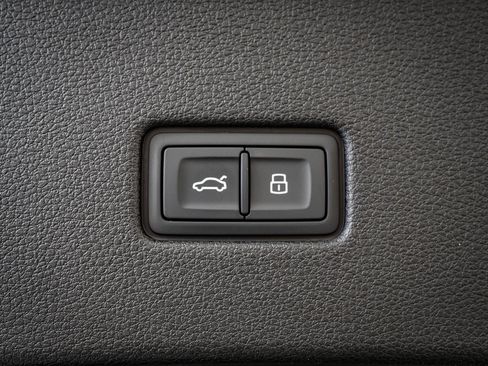 New 2026 Audi Q8 Premium Plus image 22