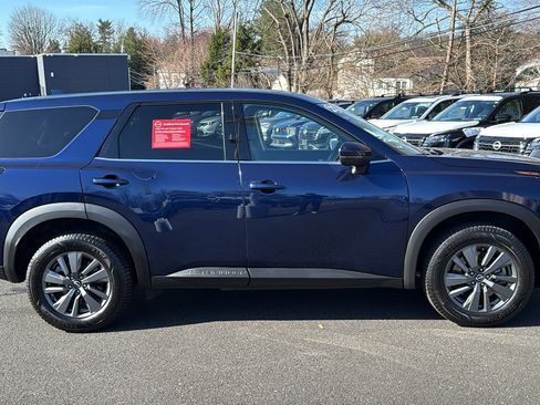 Certified 2022 Nissan Pathfinder S image 26