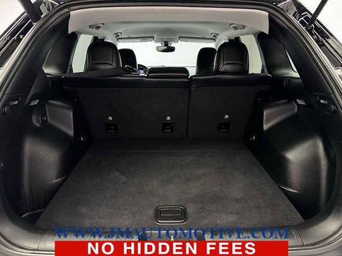 Used 2019 Jeep Cherokee Limited image 16