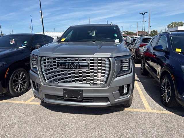 Used 2024 GMC Yukon Denali w/ Max Trailering Package AWD/4WD image 3
