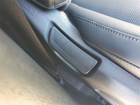 New 2026 Kia Sorento S image 9