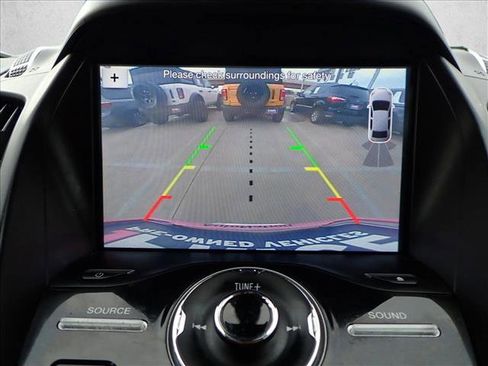 Used 2017 Ford Escape Titanium image 18